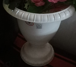 Decor Hitech Planter 10 Inch White Fresh