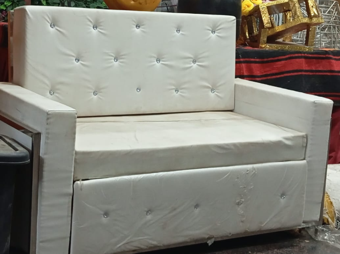 Bombay Sofa With Frame 1 Bombay Sofa With Frame